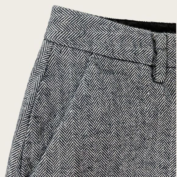 L.L. Bean Weekend Mid-Length Herringbone Skirt size 6P - Picture 6 of 10